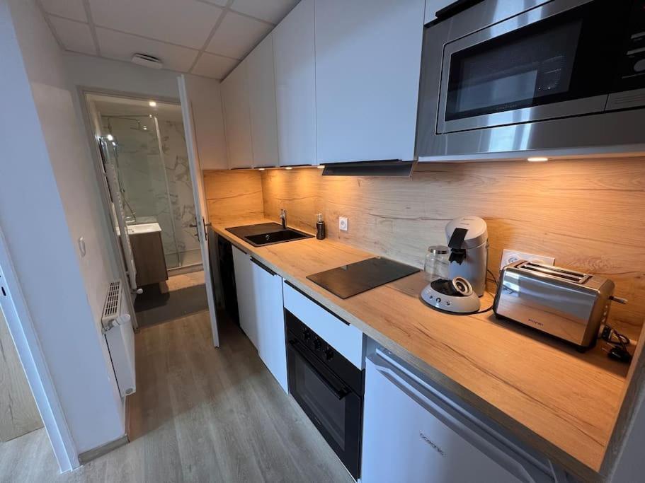 Appartement Proche Des Prebendes Tours Exterior photo
